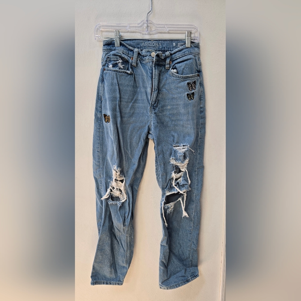 Arizona Jean Company Women's Blue Relaxed Fit Ripped Patched Jeans 3